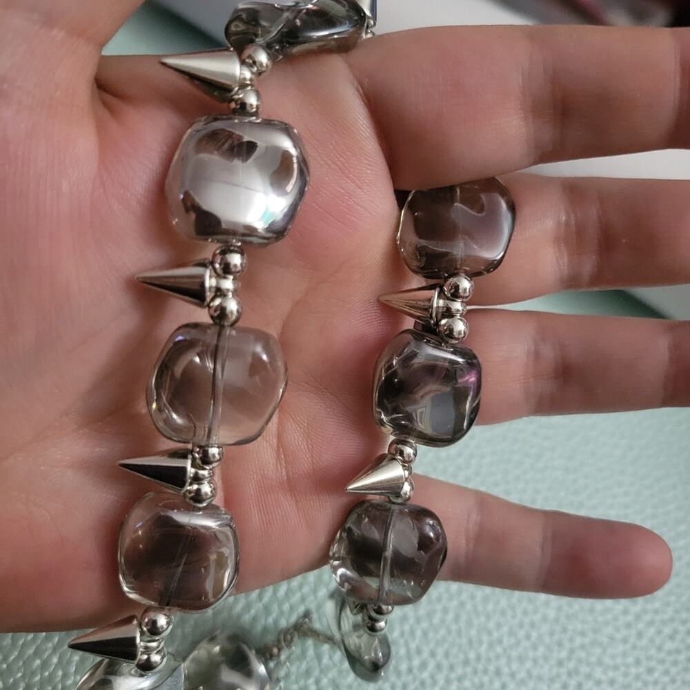 smokey metallic glass oversized beads with alternating spikes choker necklace